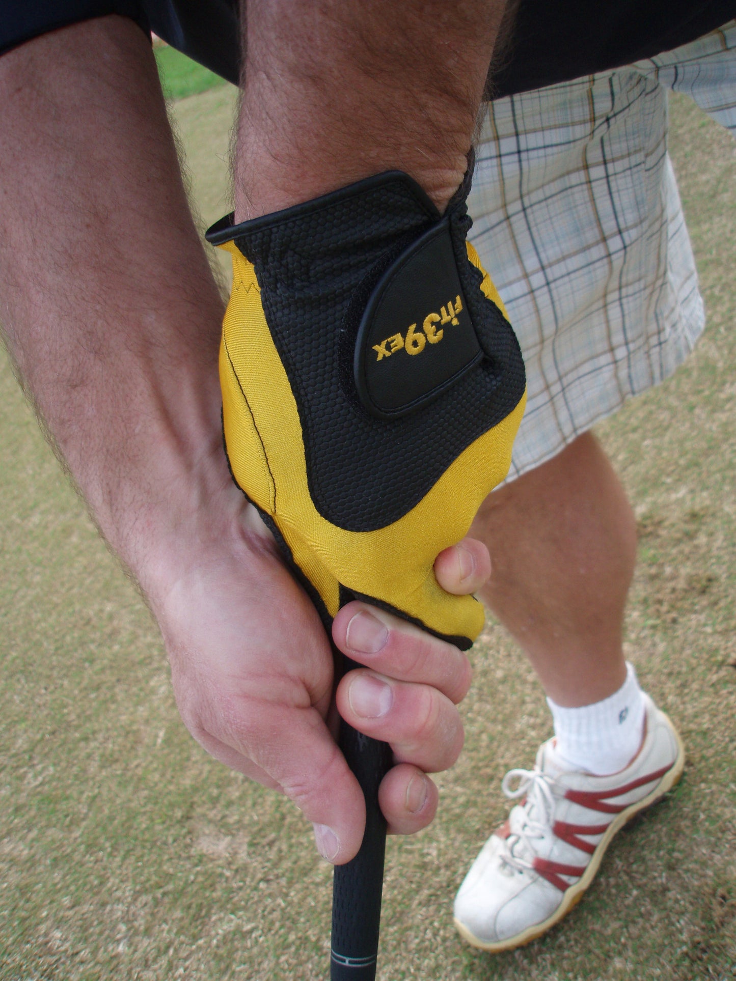 FIT39 Golf Glove - Gold/Black (Right-Hand)